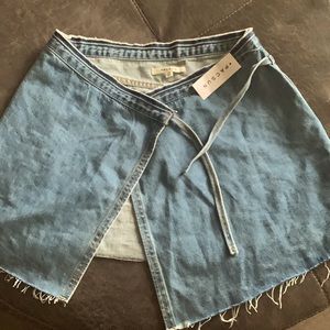 Pacsun Wrap skirt